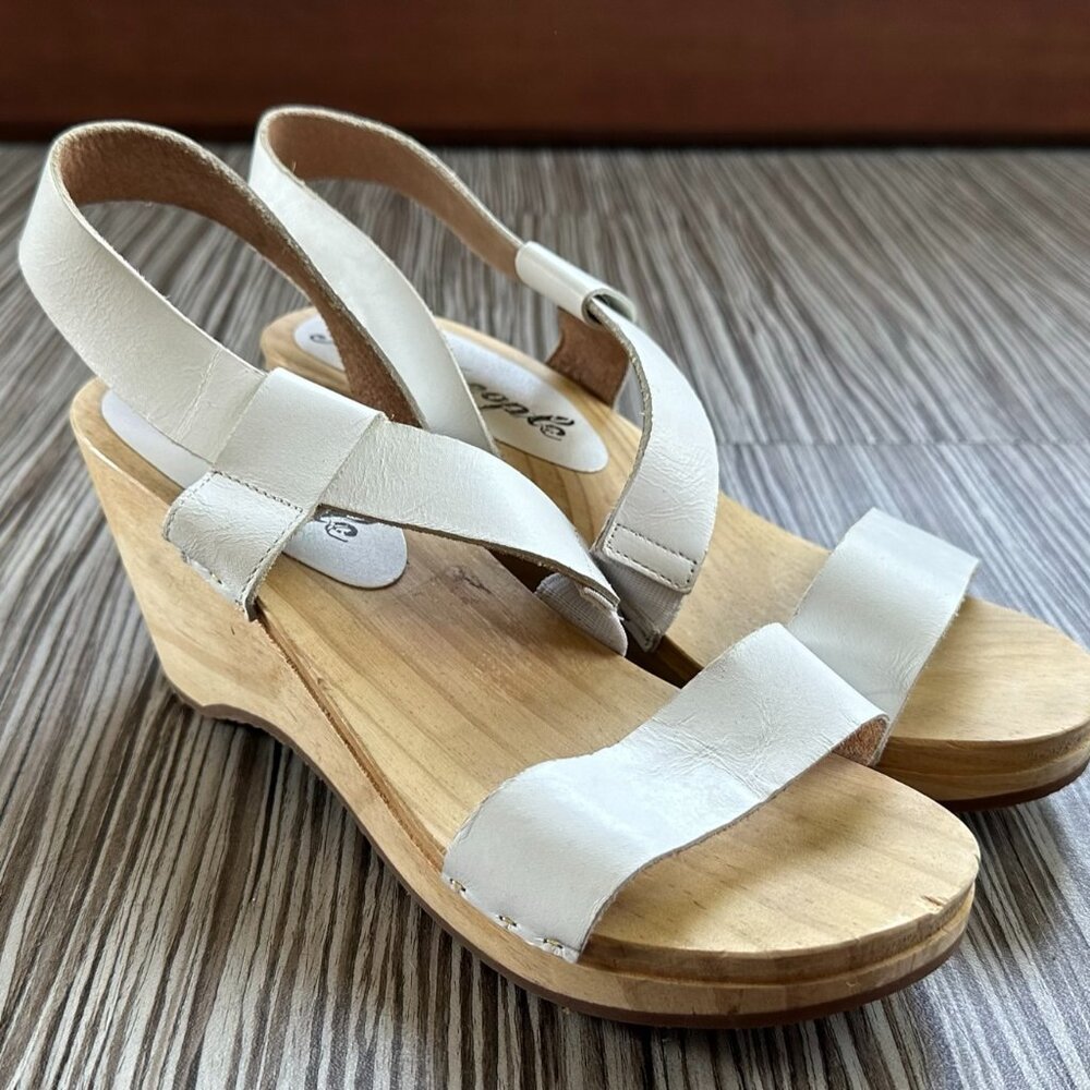 FREE PEOPLE | White Dune Beach Wood Clog Strap Sandals
